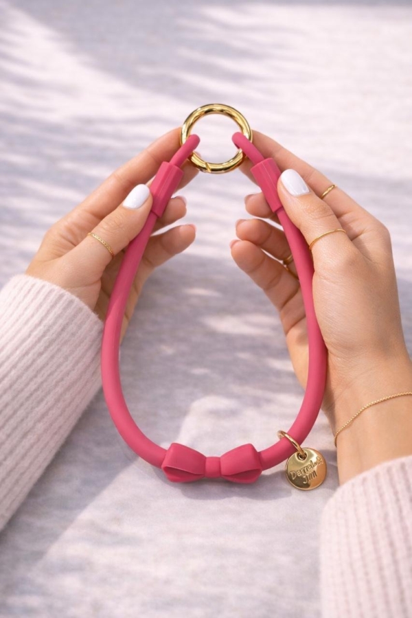 Ribbon Silicone Hanger